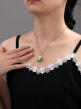 新款时尚轻奢油画山茶花项链女小众设计高级感百搭锁骨链精致首饰