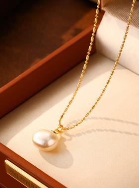 新款法式简约馒头吊坠项链女小众设计气质锁骨链轻奢时尚百搭配饰