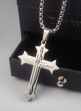 十饰纪钛钢十字架项链男生闪钻