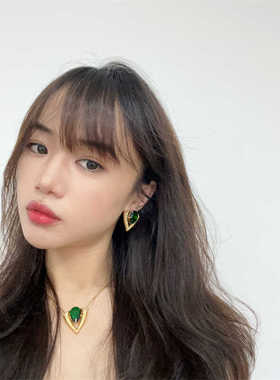 予 1823 复古Vintage镀真金保色夸张心形三角宝石耳钉项链套装