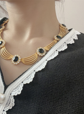 女复古黑色裙边项链耳钉套装