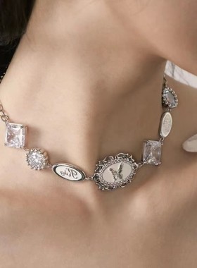 蝴蝶男女徽章字母锁骨链项链