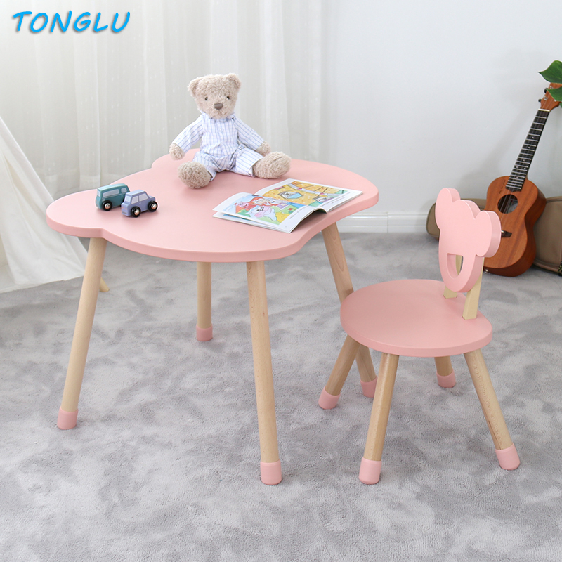 Tonglu children’s tables and chairs are safe, environmentally friendly, and load-bearing