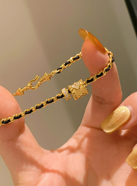 贵气名媛风拉丝腰筒黑金coco手链