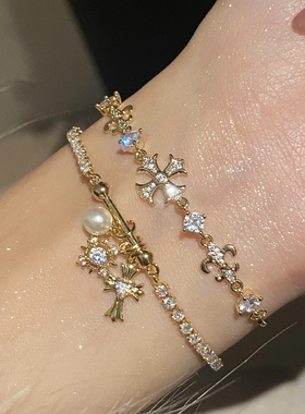 克罗爱心手链手镯中古金色闪钻