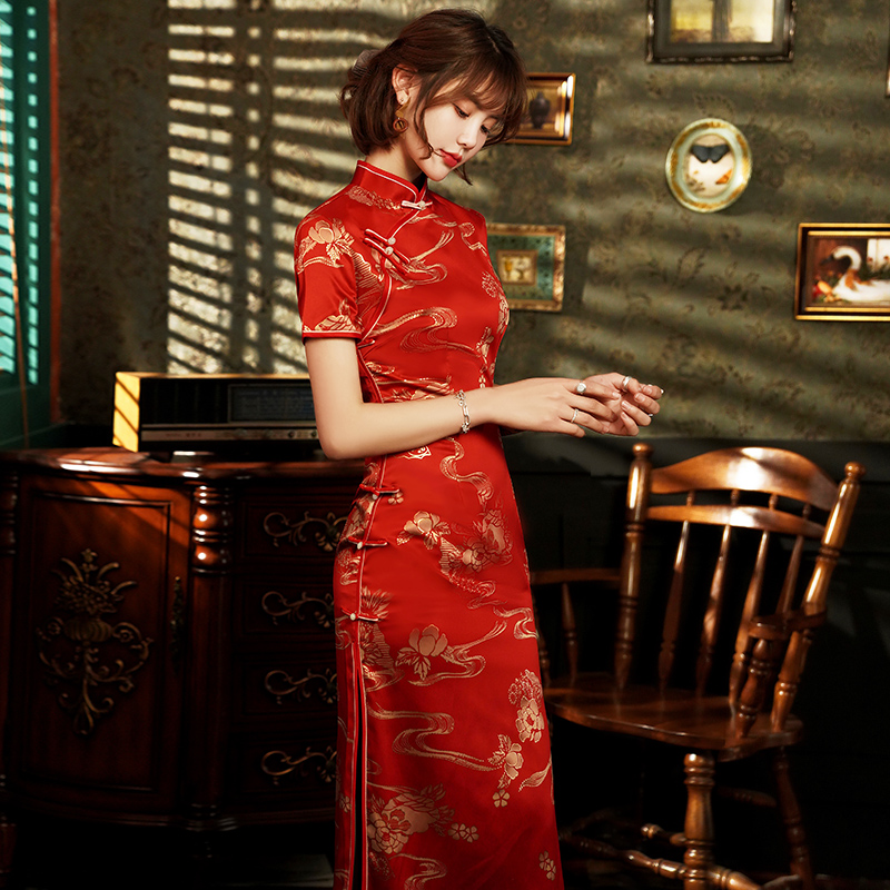 Red cheongsam, evening dress, lightweight advanced elegant wedding dress, Chinese style, high-end Red cheongsam, evening dress, lightweight advanced elegant wedding dress, Chinese style, high-end