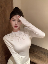 Small scent wind flowers white sweater woman autumn and winter half high collar knit undershirt in style Dont give a pure blouse