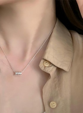 白色橄榄树梁洁同款项链银色简约2025新款不掉色百搭锁骨链choker