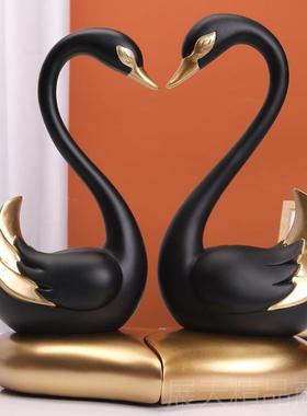 正品爱心情天鹅饰摆件家居意卧室房间装品创小摆设简侣约现代结婚