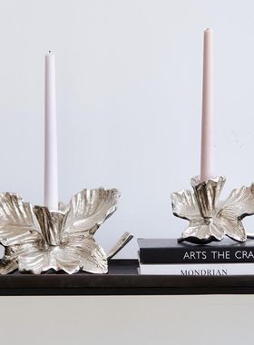 现代轻奢金银色花型铝制烛台摆件