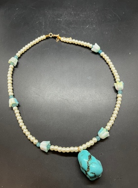 蓝松石吊坠铃兰花朵白色琉璃珍珠短款项链