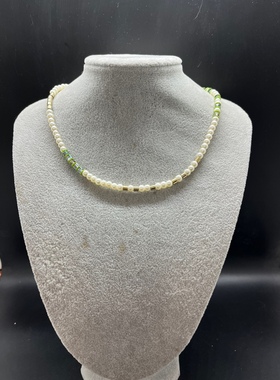不规则炫彩捷克水晶珠白色琉璃珍珠短款项链长度45厘米左右