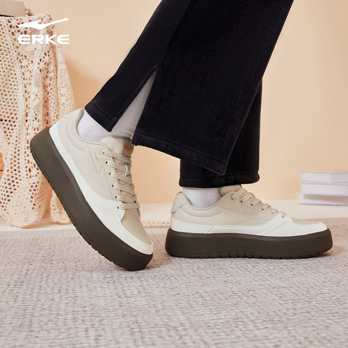 元气2鸿星尔克女鞋厚底增高板鞋冬季休闲鞋黑白经典百搭运动鞋女 - 图1