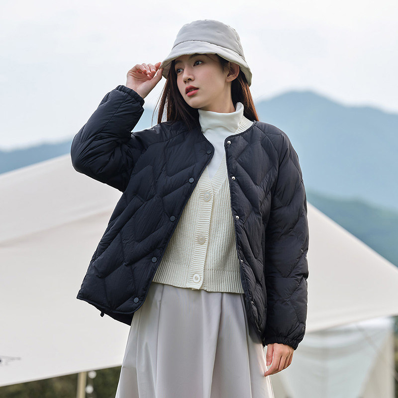 坦博尔菱格短款2022年新款羽绒服 坦博尔羽绒服