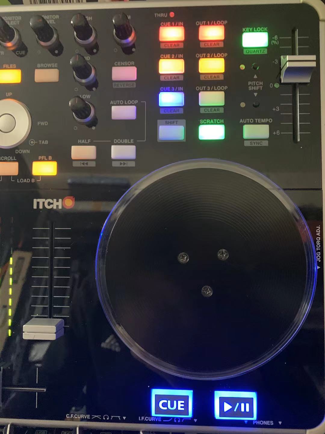 威士达vestax vci300mk2控制器打碟机一体机支持serato dj pro - 图2