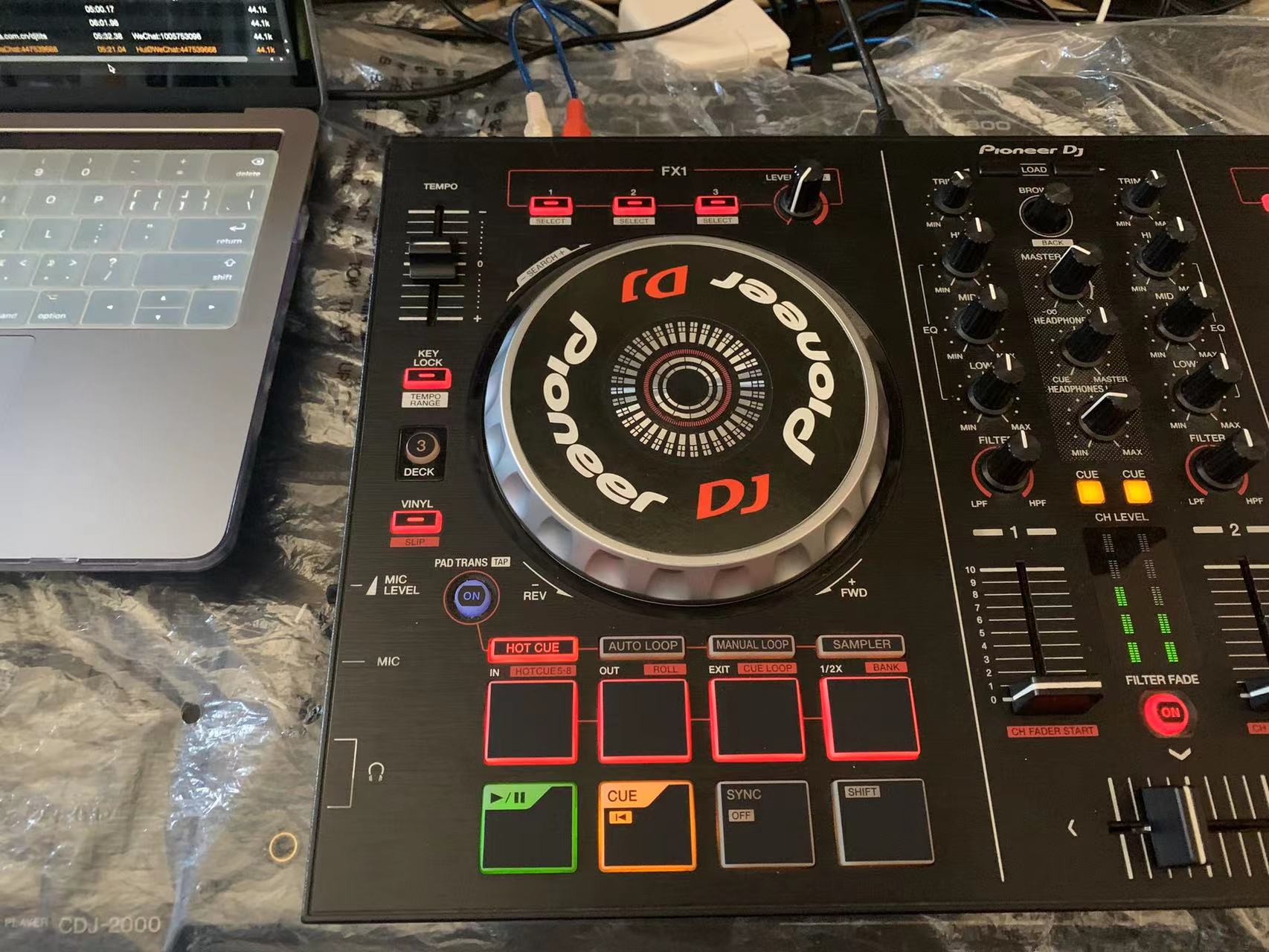 先锋Pioneer DDJ-SB SB2 SB3控制器打碟机一体机serato dj lite - 图0