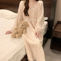 Sleeping Skirt Woman Winter Season coral Velvet Thickened Flannel Spring Autumn Long Sleeves Princess Wind Pyjamas Winter Style Warm Family Clothing