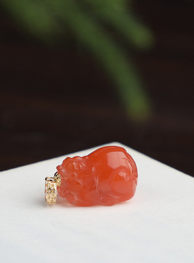 带证书18K金镶嵌南红玛瑙貔貅吊坠柿子红川料天然玉石挂坠项链女