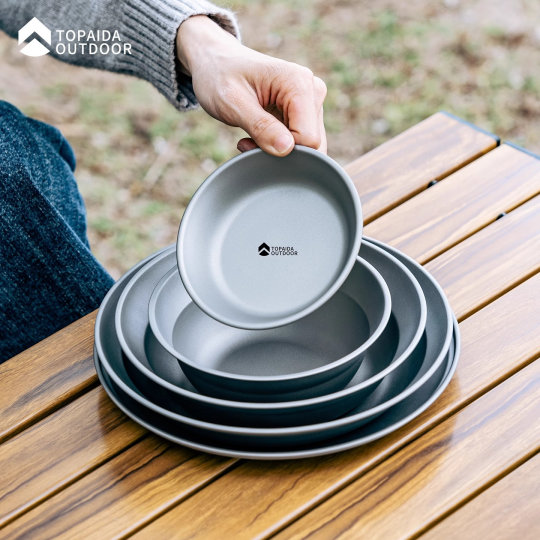 Outdoor pure titanium dinner plates, dishes and picnic set
