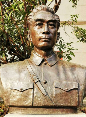 刘伯承校园人物精雕宴玻璃钢