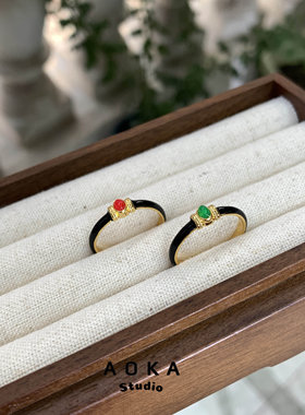 冬日小精致复古宫廷风铜镀金黑手工珐琅红绿色宝简约开口细戒戒指