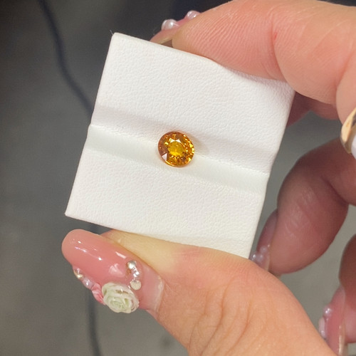 天然黄色蓝宝石1.13克拉 - 图3