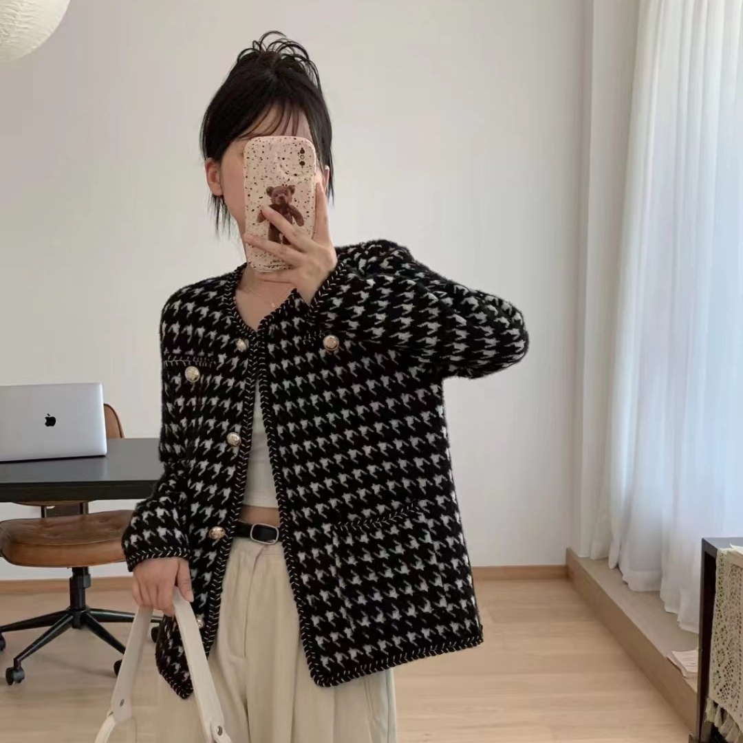 秋冬洋气百搭法式小香风貂绒外套