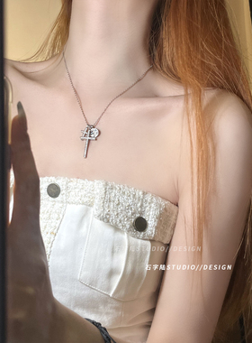 十字架辣妹双层叠戴项链