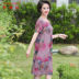2019 mới Kuotai Tai mùa hè mẹ ngắn tay chiếc váy phong cách phương Tây phụ nữ trung niên của váy lớn bãi mỏng cao quý - Quần áo của mẹ áo kiểu trung niên 2020 Quần áo của mẹ