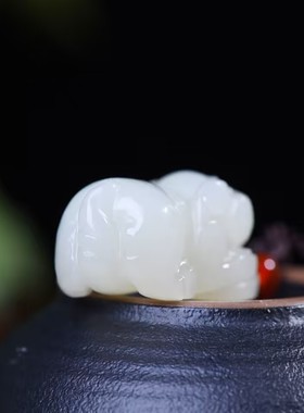 玉阅珠宝男女和田玉天然吊坠