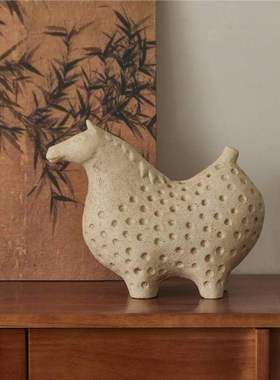 无品牌现代简约客厅创意马