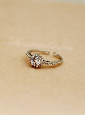 超美新款爆闪60分花型钻戒镶嵌仿真钻石开口戒指均码可调节结婚礼