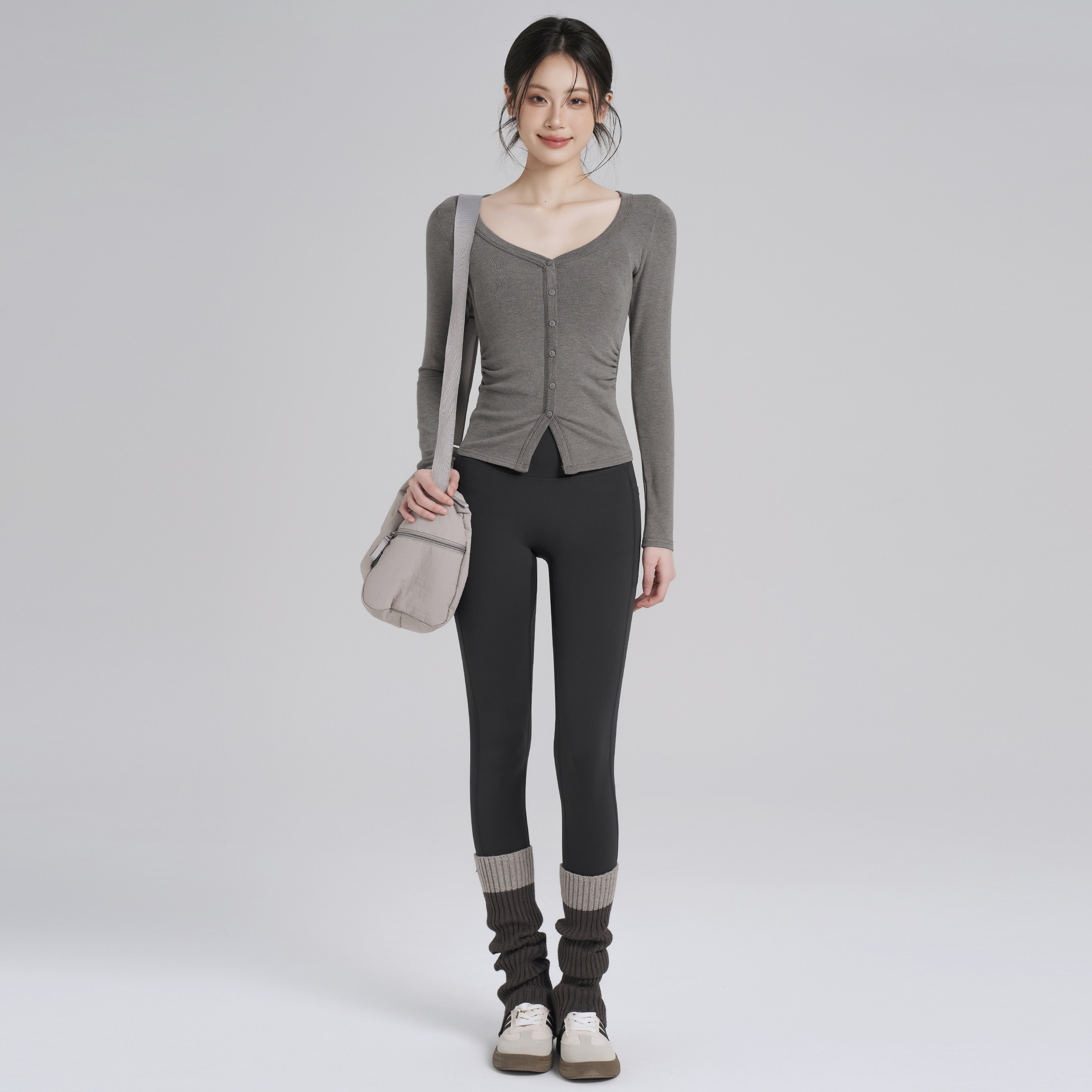 岚纹瑜伽服长袖V领纽扣开衫修身收腰显瘦瑜伽服T恤女跑步运动上衣,淘宝优惠券,粉丝福利购,淘宝优惠卷