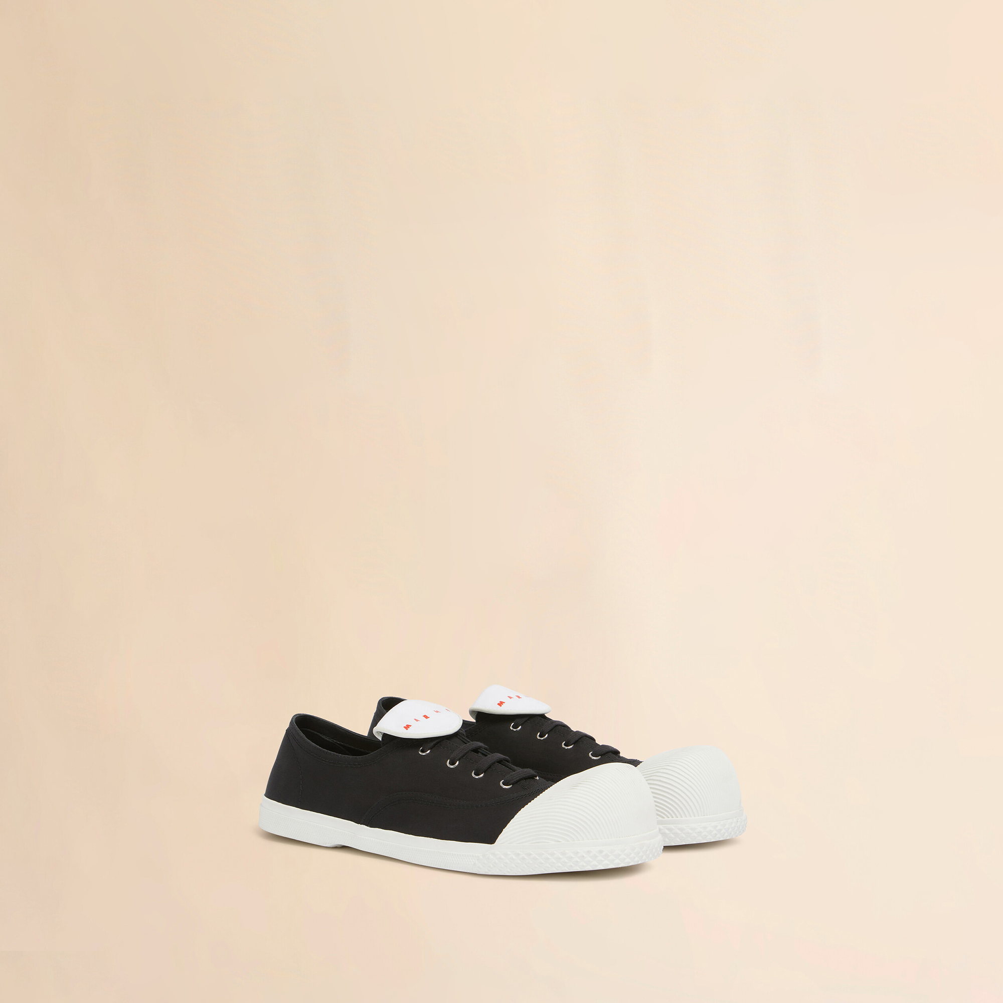 【会员优享】MARNI 2025新品COTTON WAVE男女同款大头鞋 - 图1