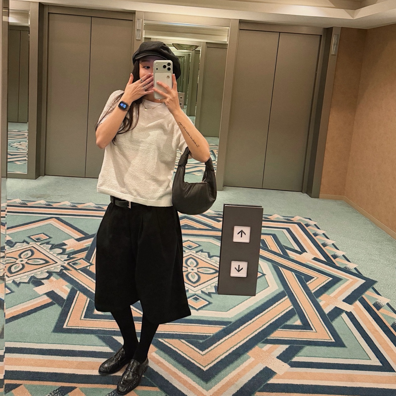 remerci 起球儿 进口GIZA棉纱特殊手工拉毛秋冬短袖长袖tee - 图1