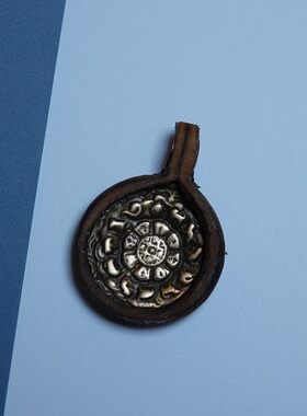 29mm小年份九宫八卦牌利马铜吊坠侧挂腰牌民族风随身九宫牌文玩