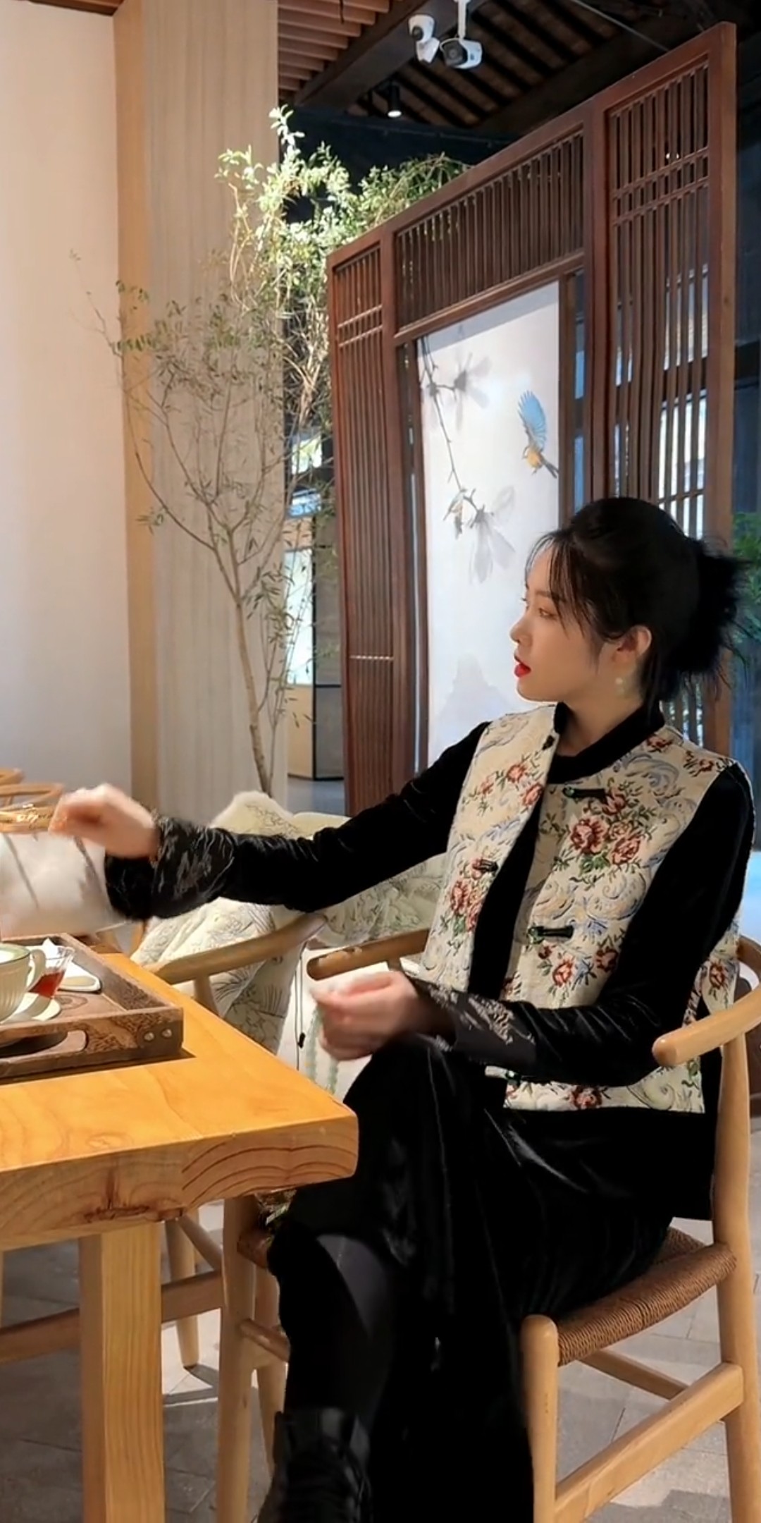 国风套装秋冬新款新中式提花盘扣加棉马甲外套丝绒半身裙三件套女,淘宝优惠券,粉丝福利购,淘宝优惠卷