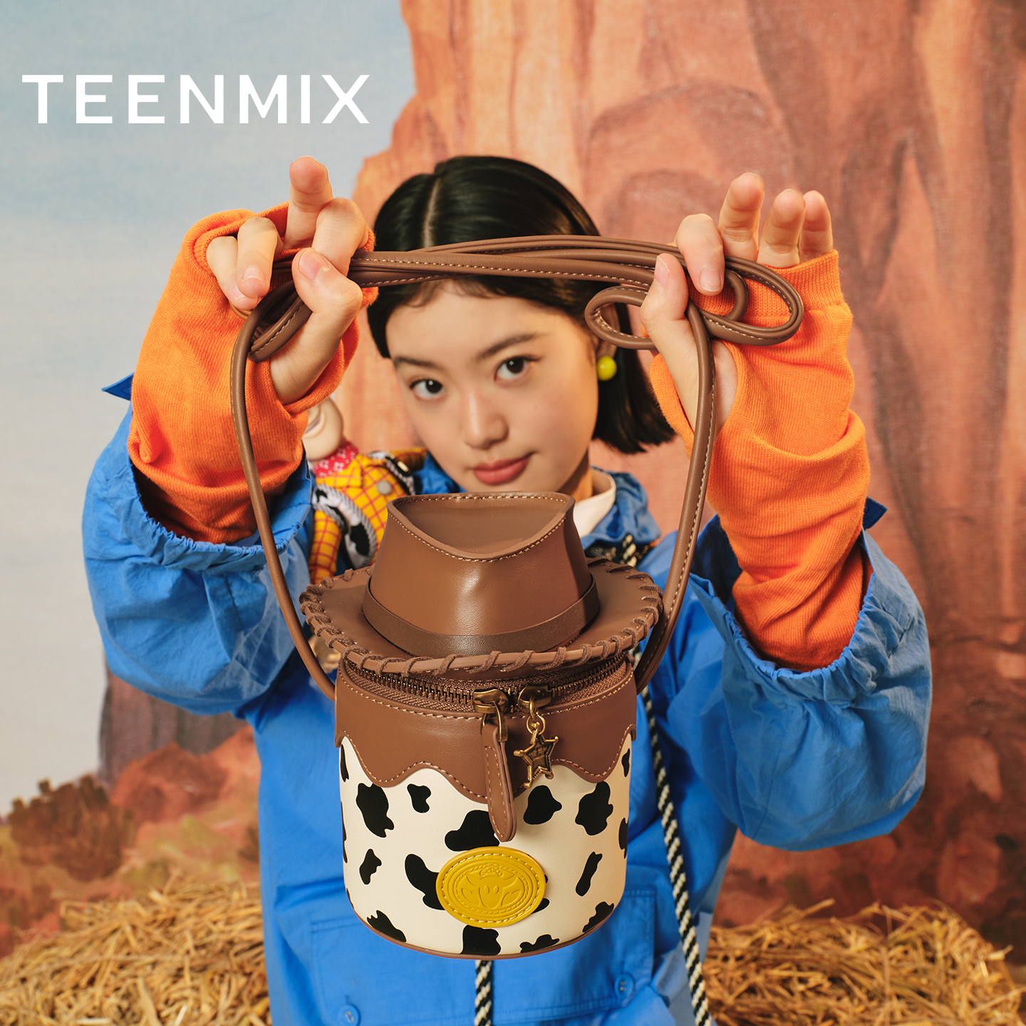 天美意玩具总动员联名胡迪迷你包包女水桶包单肩斜挎包2025秋新款,淘宝优惠券,粉丝福利购,淘宝优惠卷