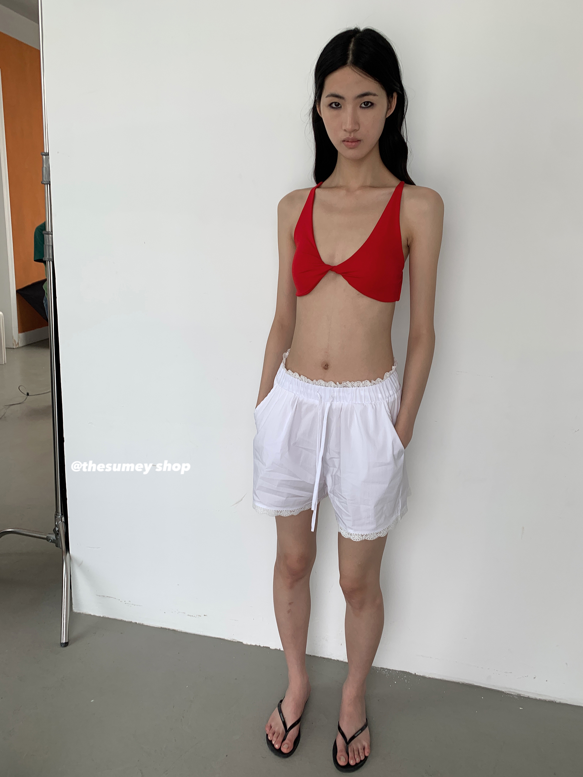 THESUMEY 辣妹挂脖吊带背心女2024夏季新款美背修身内搭打底上衣 - 图3