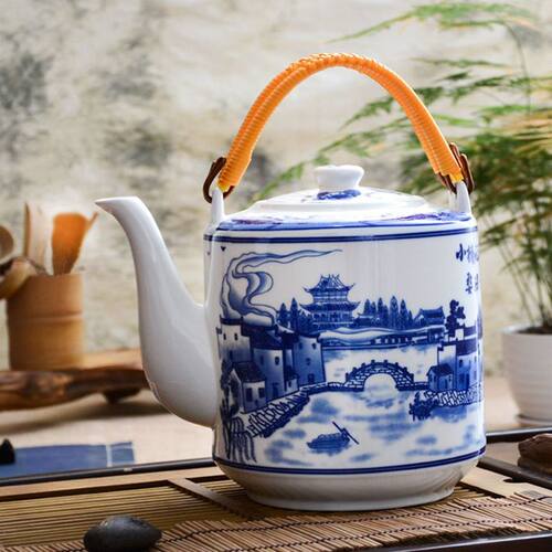 正品大容量耐高温陶瓷凉水壶水杯景德镇家用茶壶养身壶青花复古壶 - 图3
