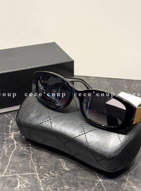 26FW复古方框墨镜太阳眼镜女