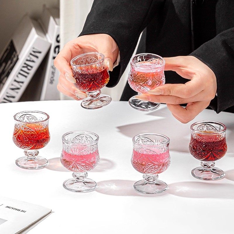 白酒杯复古刻花玻璃杯果酒杯精致高脚杯高颜值小酒杯微醺一口杯,淘宝优惠券,粉丝福利购,淘宝优惠卷