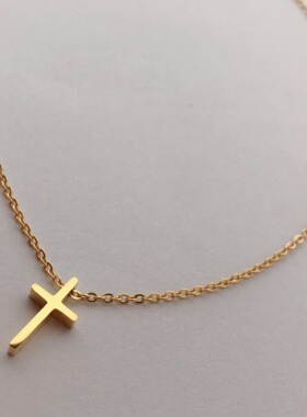 钛钢玫瑰金迷你十字架项链饰品