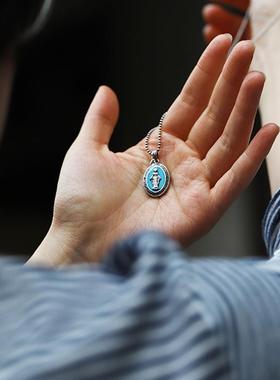 绿松石日本性感女孩吊坠