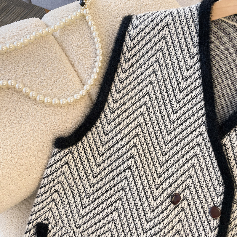 中老年秋冬新款大码女装胖妈妈小香风背心马甲外套女中年女士马夹,淘宝优惠券,粉丝福利购,淘宝优惠卷