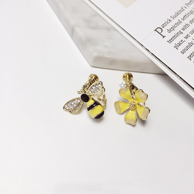 蜜蜂花朵女小雏菊2020年新款潮耳环 kxk耳环