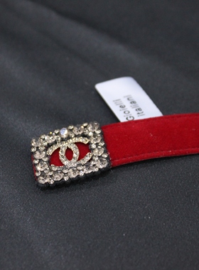 向卉意大利中古方形满钻红发夹