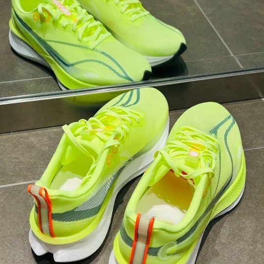 飞电5C超轻碳板跑鞋防滑减震回弹赤兔8p竞速跑步鞋儿童透气运动鞋