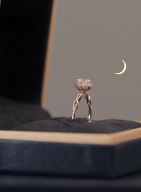 绽放花朵手捧花钻戒活口镂空小众设计莫桑钻925银时尚高级感婚戒