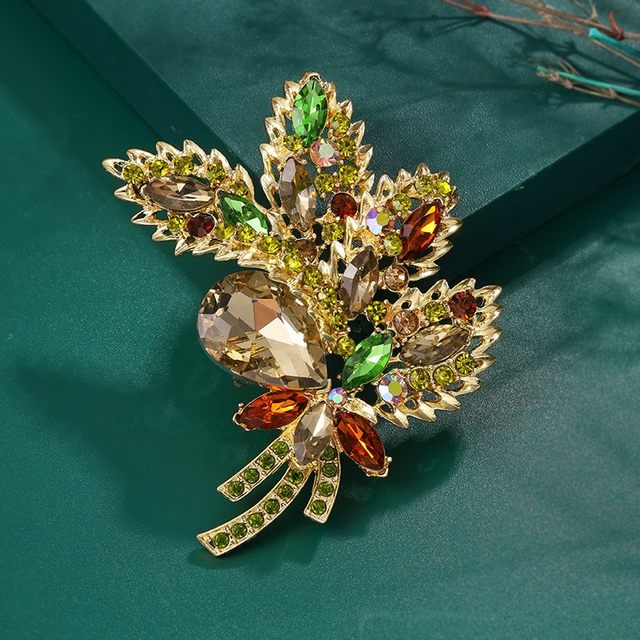 Fresh Alloy Women's Flower Brooch Pin